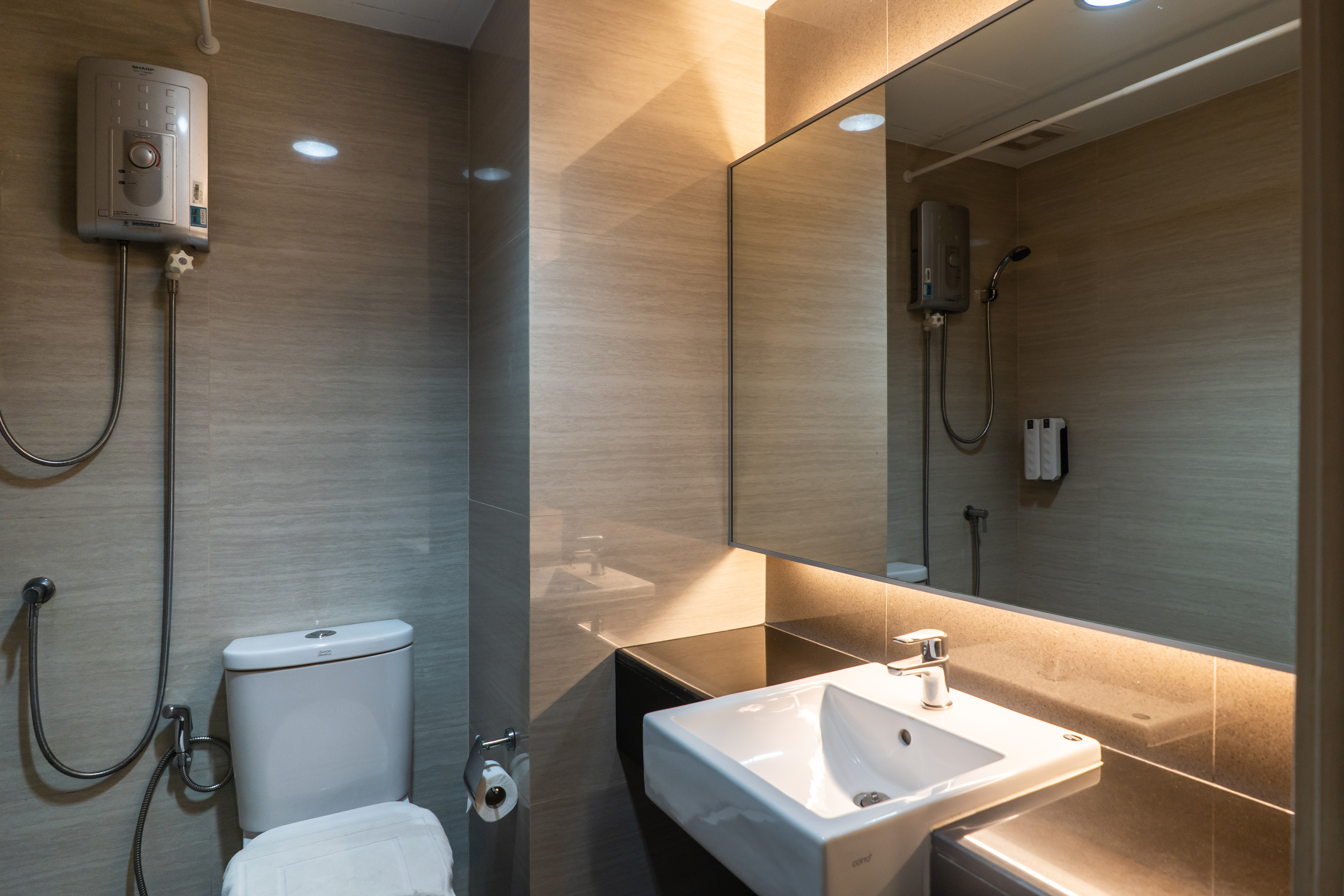 استوديو سوبيريور، Ploen Place Residence 4/5