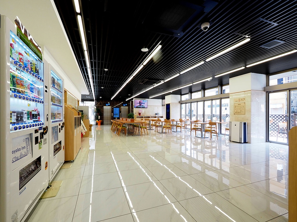 Toyoko Inn Iseshi Station 8/46