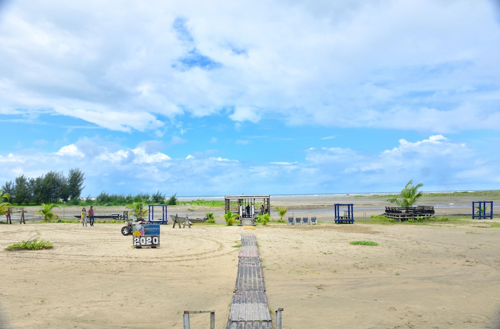 Mermaid Beach Resort 40/50