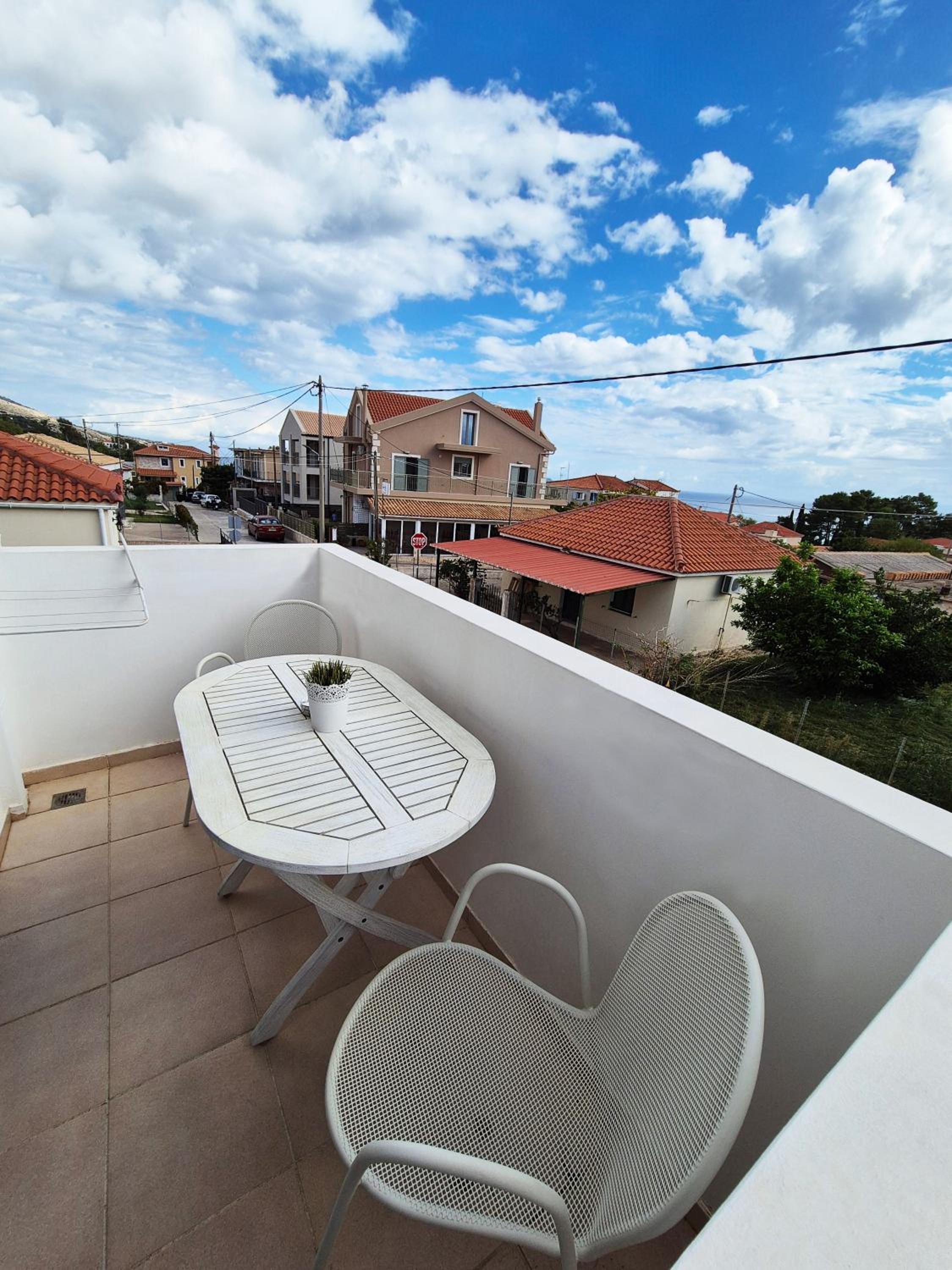 Natalies Hotel and Apartments 41/54