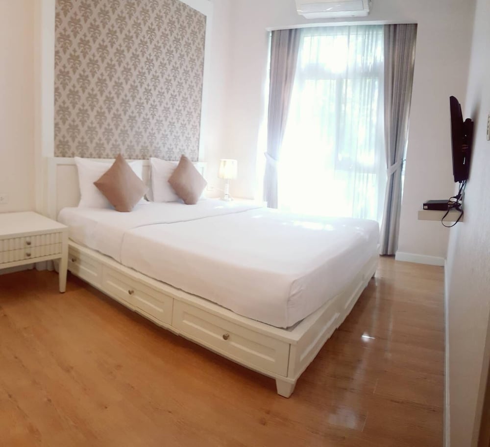Harmony Resort Hotel 13/50
