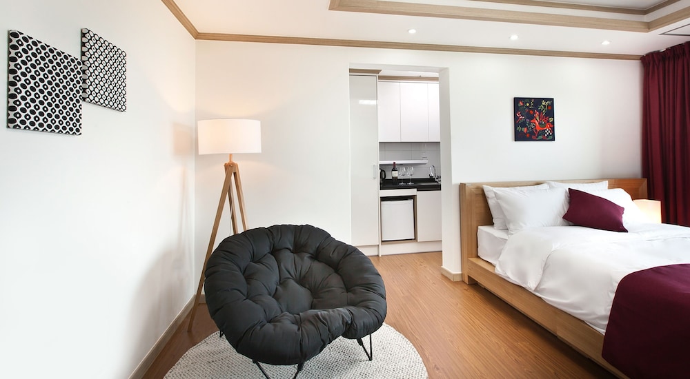 Familia Hotel Jeju 21/61