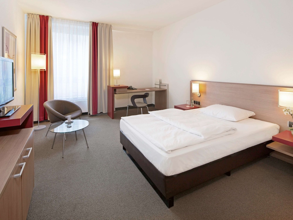 Movenpick Hotel Munster 12/70