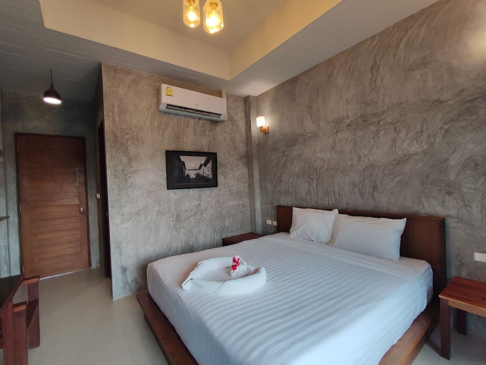 JR Place at Klong Muang Beach Krabi 17/50