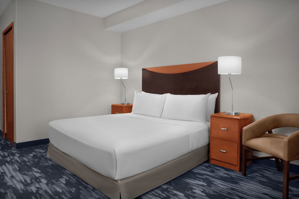 Fairfield Inn Suites Phoenix Chandler Fashion Center 28/65