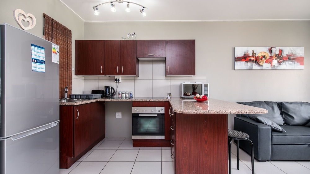 JoziStay Jackal Creek Apartments - Northriding 17/29