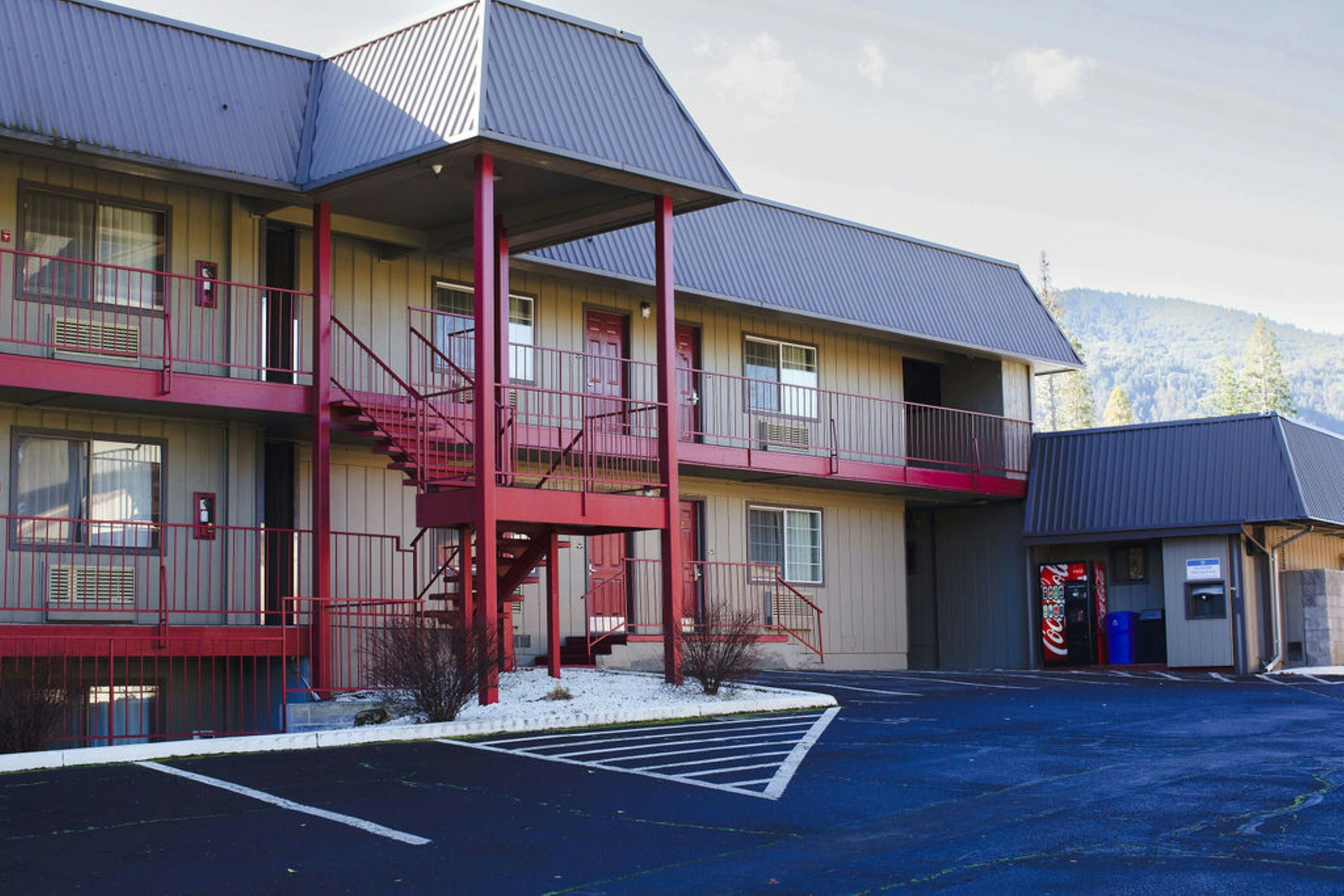 Flagship Inn of Ashland 62/72