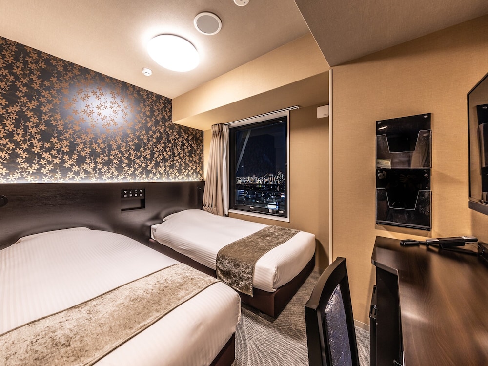 APA Hotel Shinosaka Eki Tower 13/45