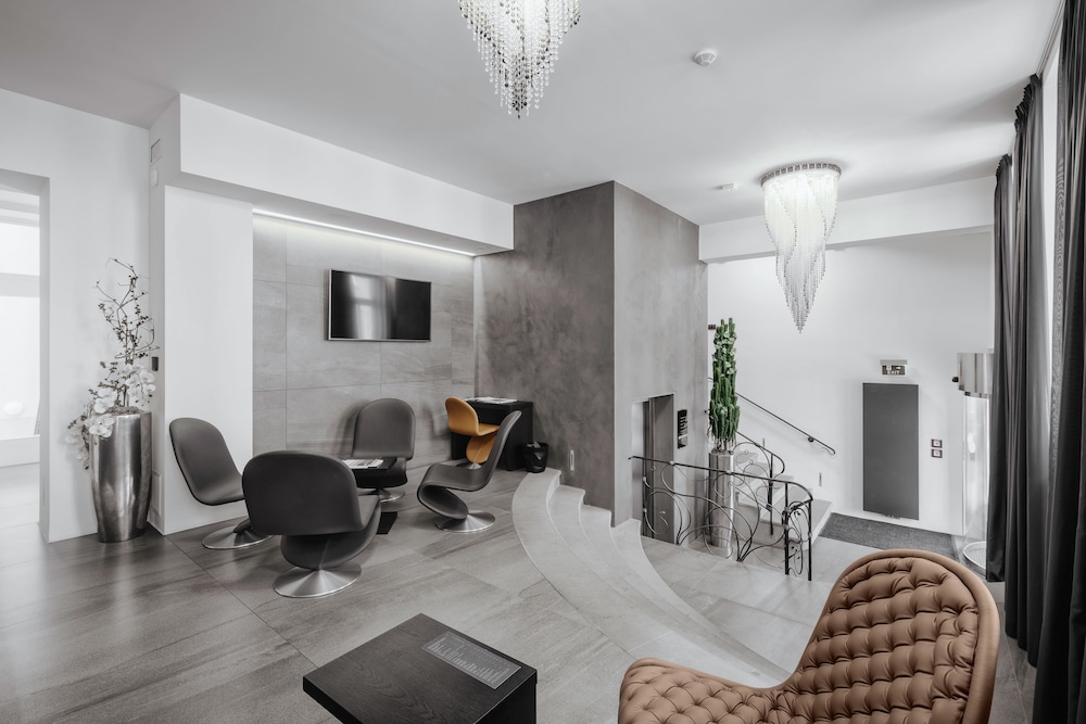 Theresian Hotel And Spa 33/50