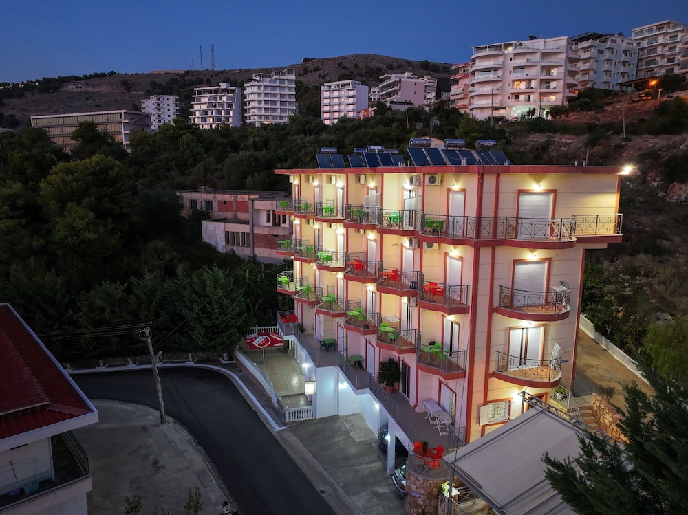 Melsi Apartments 1/50
