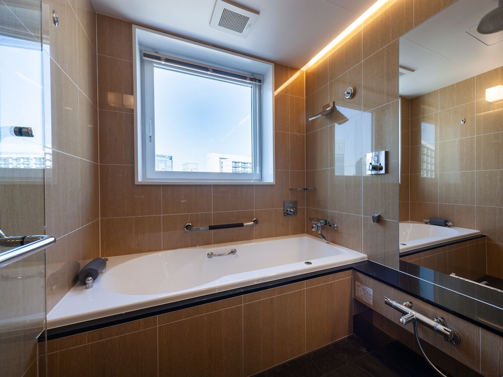 Apa Hotel Pride Kokkaigijidomae 40/44