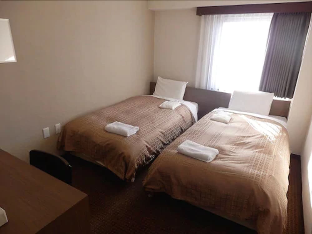 STANDARD, TWIN BEDS
