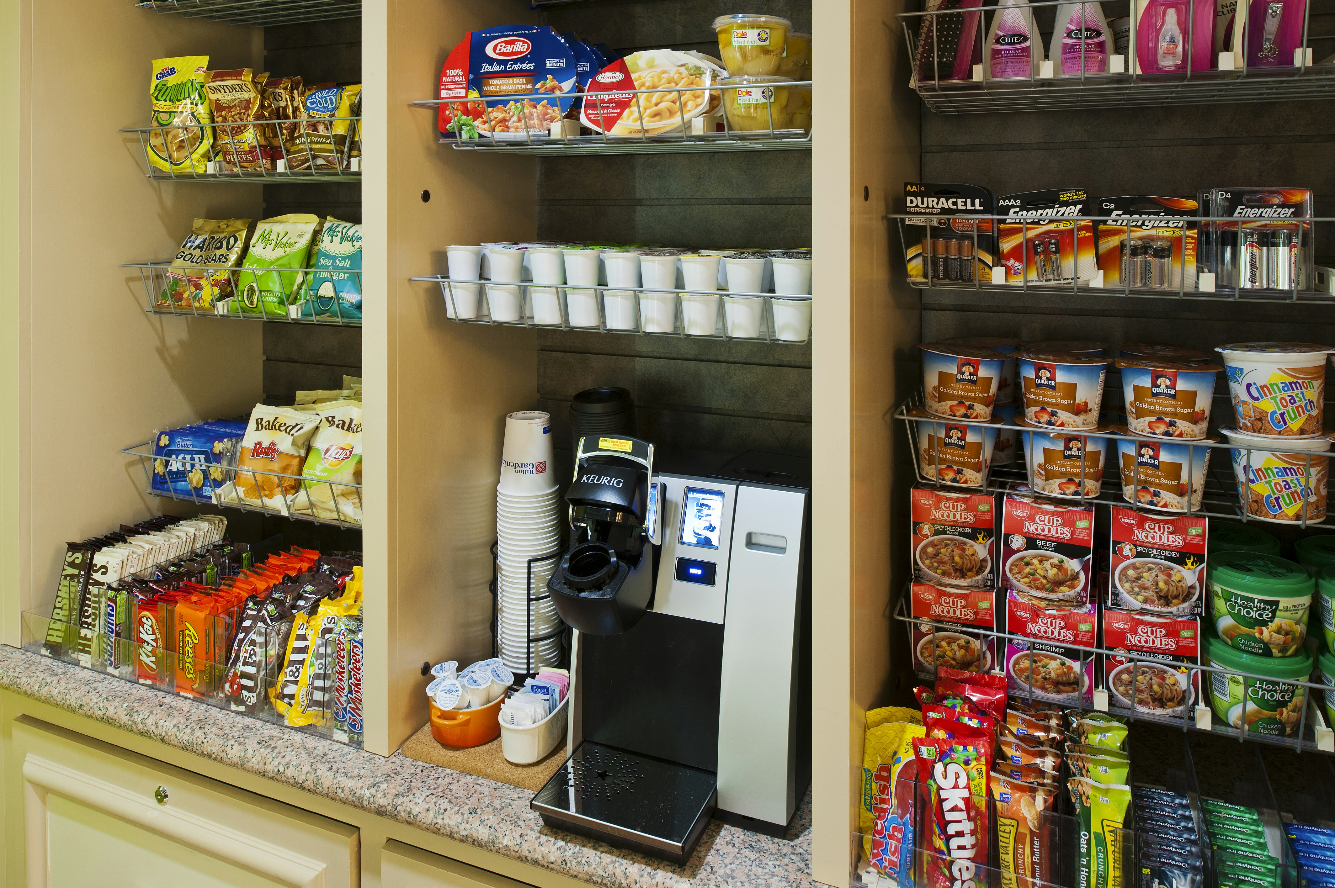 Hilton Garden Inn Allentown Bethlehem Airport 24/64