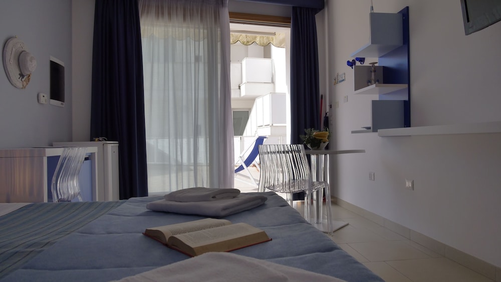 La Corte Di Leuca 9/28