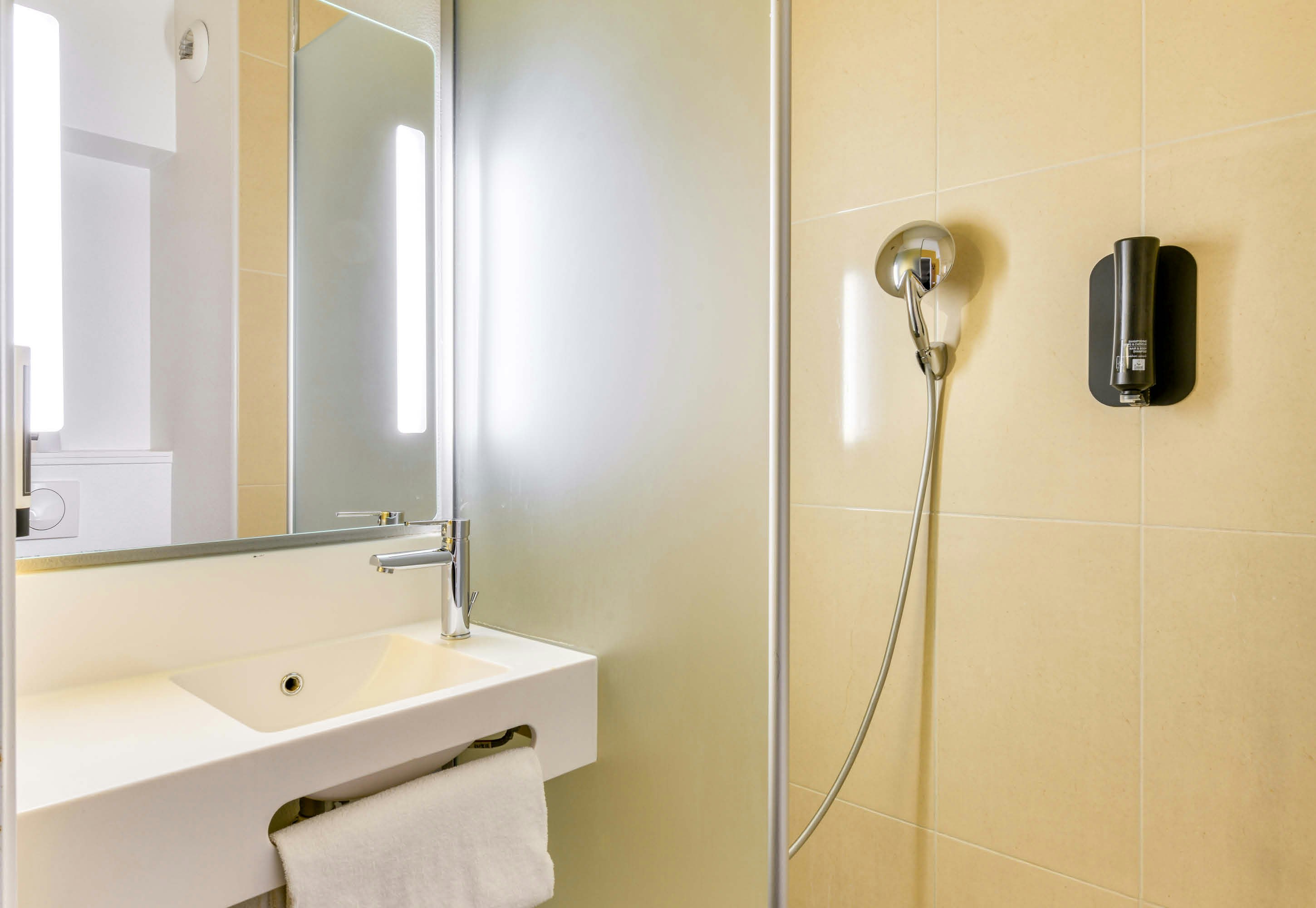 B&B Hotel Montpellier Centre Le Millenaire 20/20