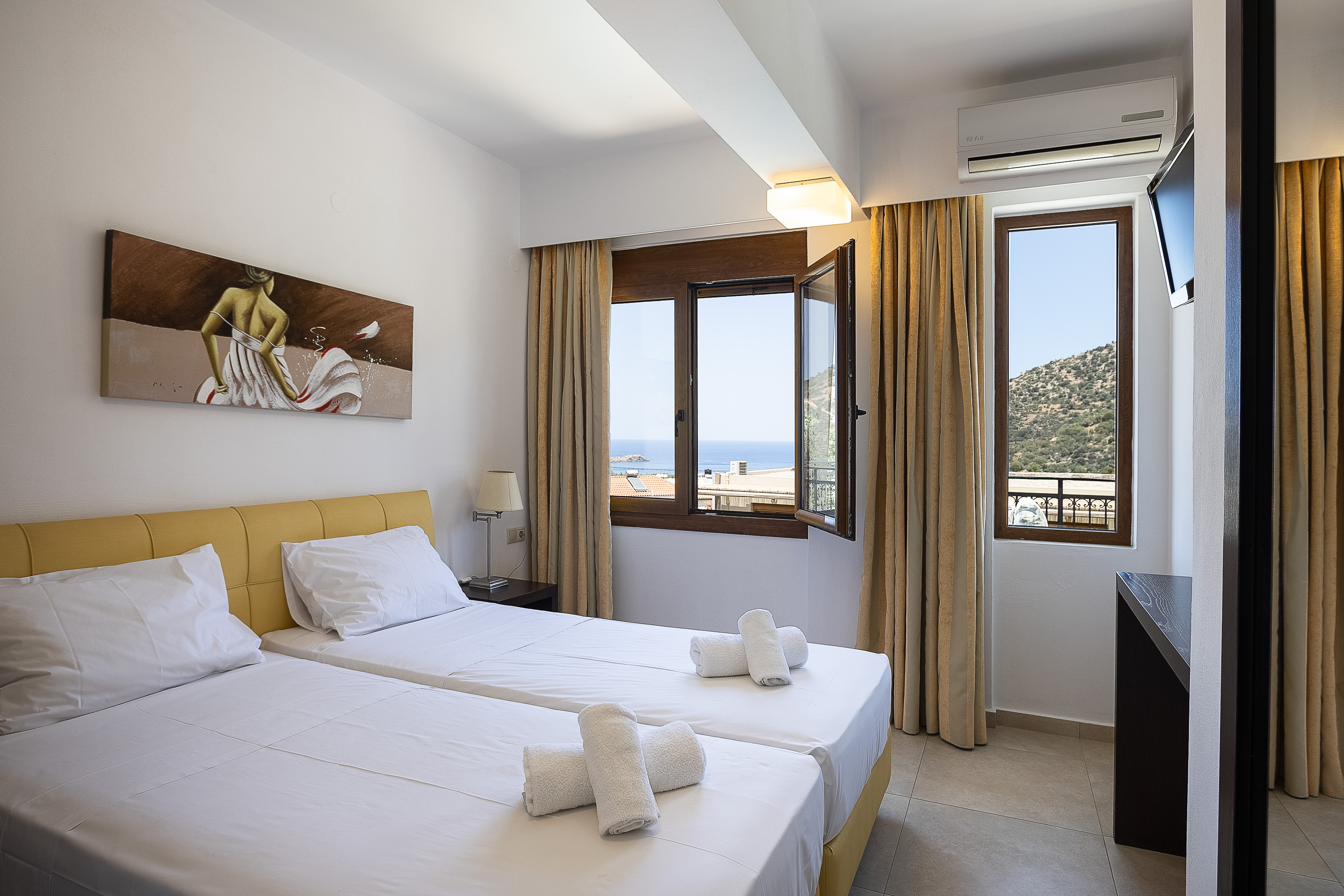3 Bedrooms, Villa, Two Story