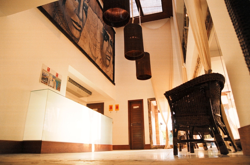 lobby