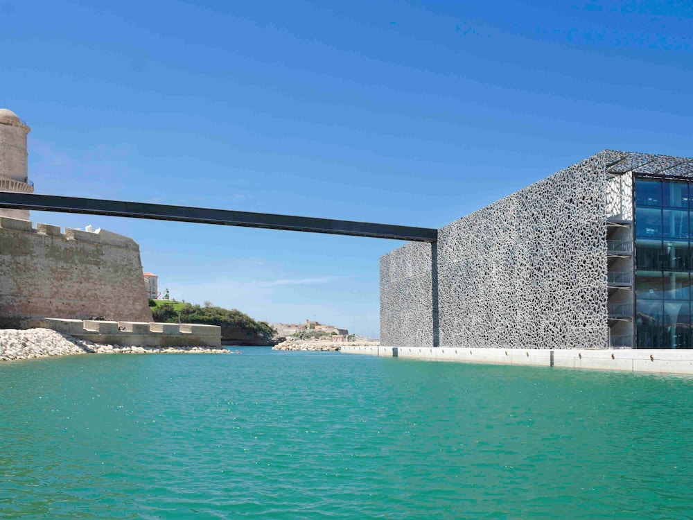 Mercure Marseille Centre Prado Velodrome 66/73