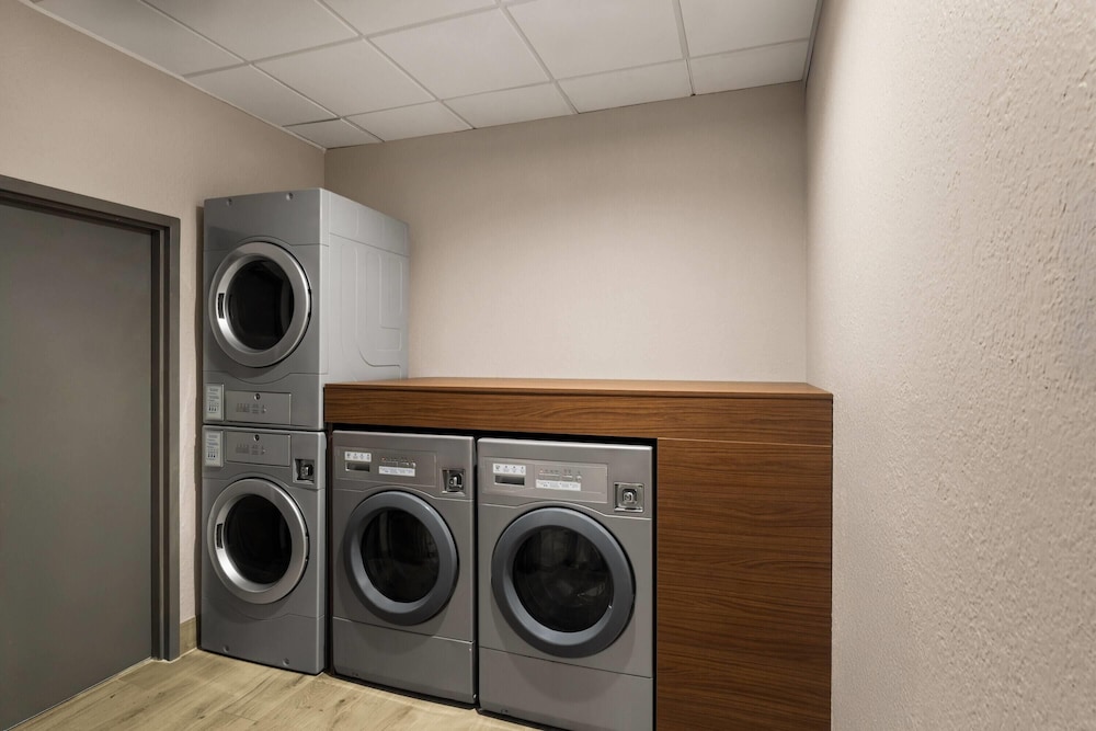 Hawthorn Extended Stay by Wyndham Nashville Airport/Opryland 21/50