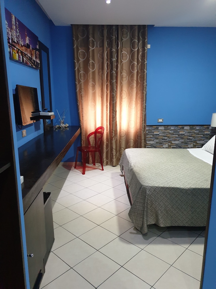 Sorrento Relais 10/57