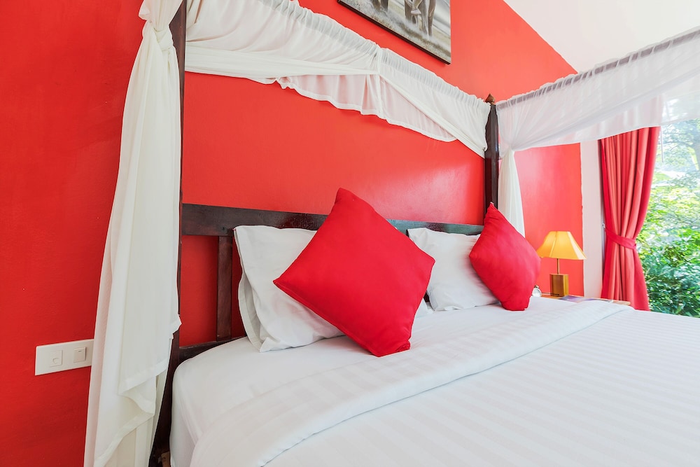 Phi Phi Chang Grand Resort 24/71
