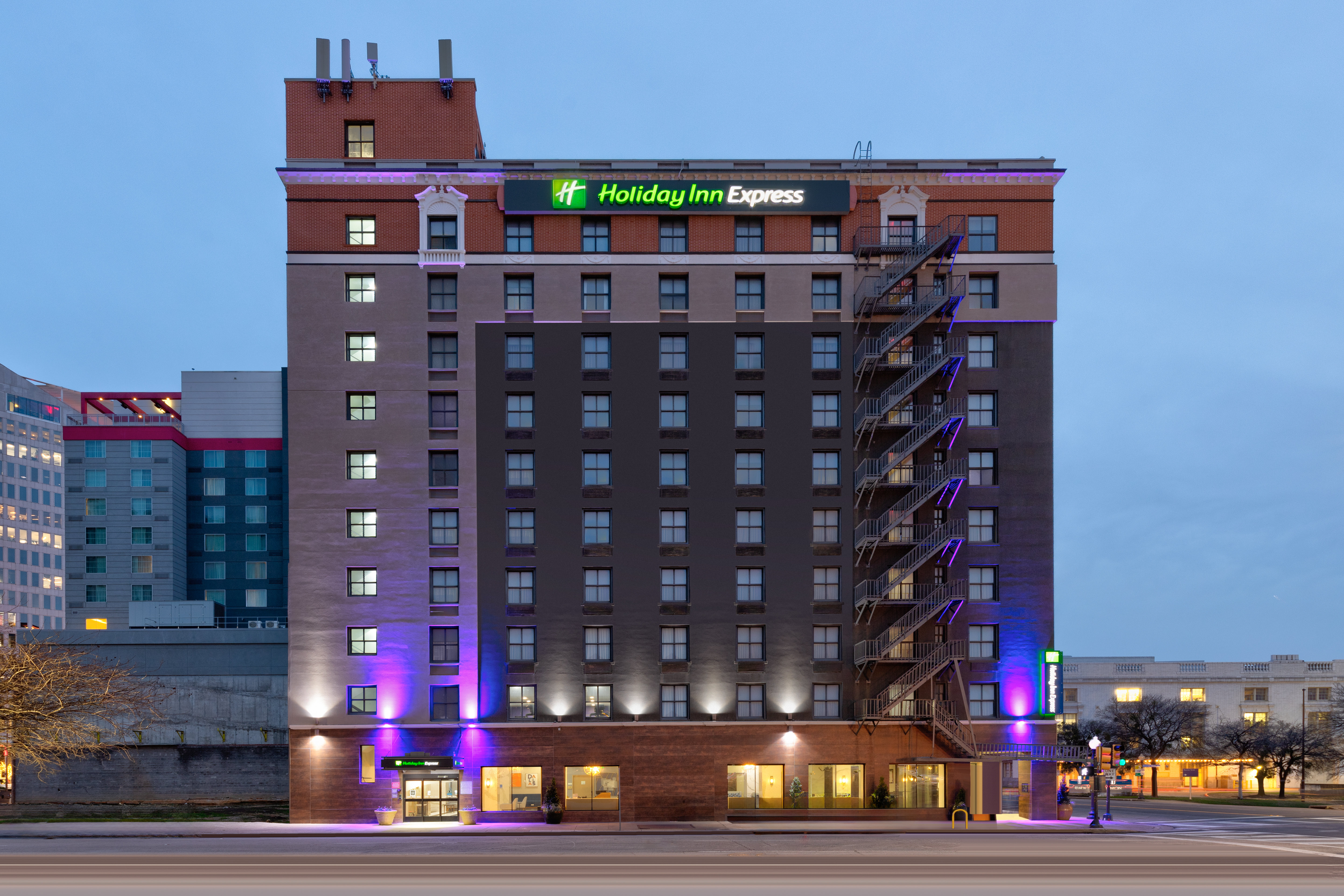 Holiday Inn Express - Dallas Downtown, an IHG Hotel 2/73