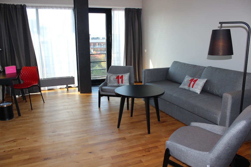 Quality Hotel 11 35/54