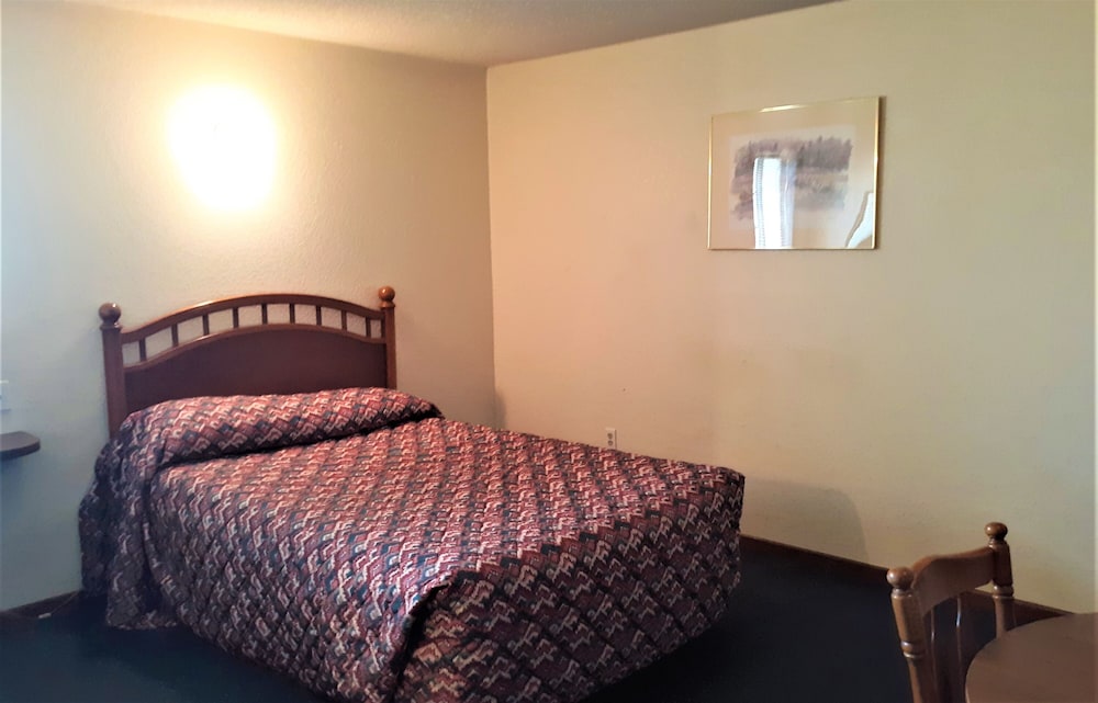 Hotel Cheyenne Wells - US 40 6/36