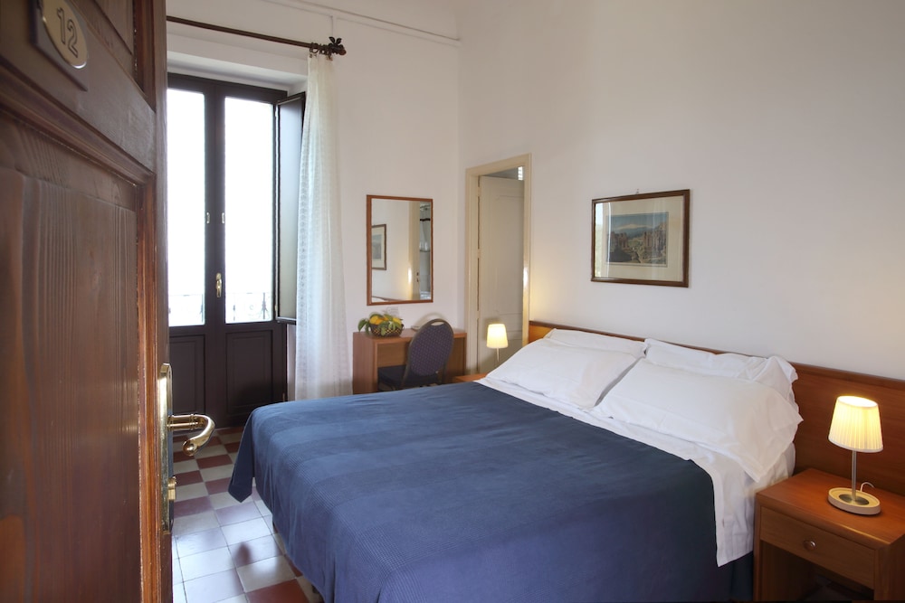 Hotel Villa Astoria 9/33
