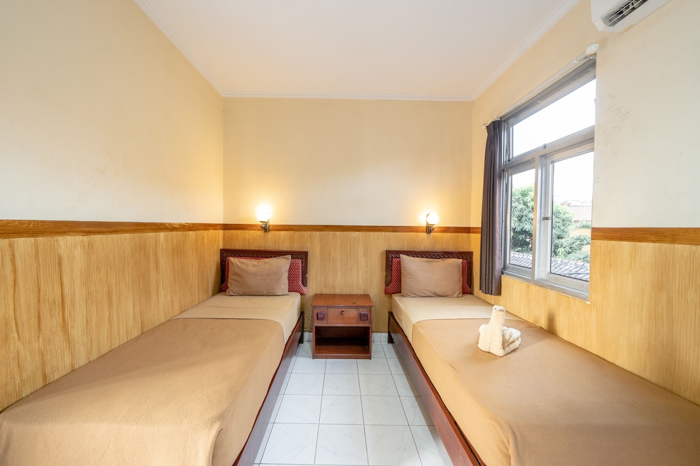 Bendesa Accommodation 7/64