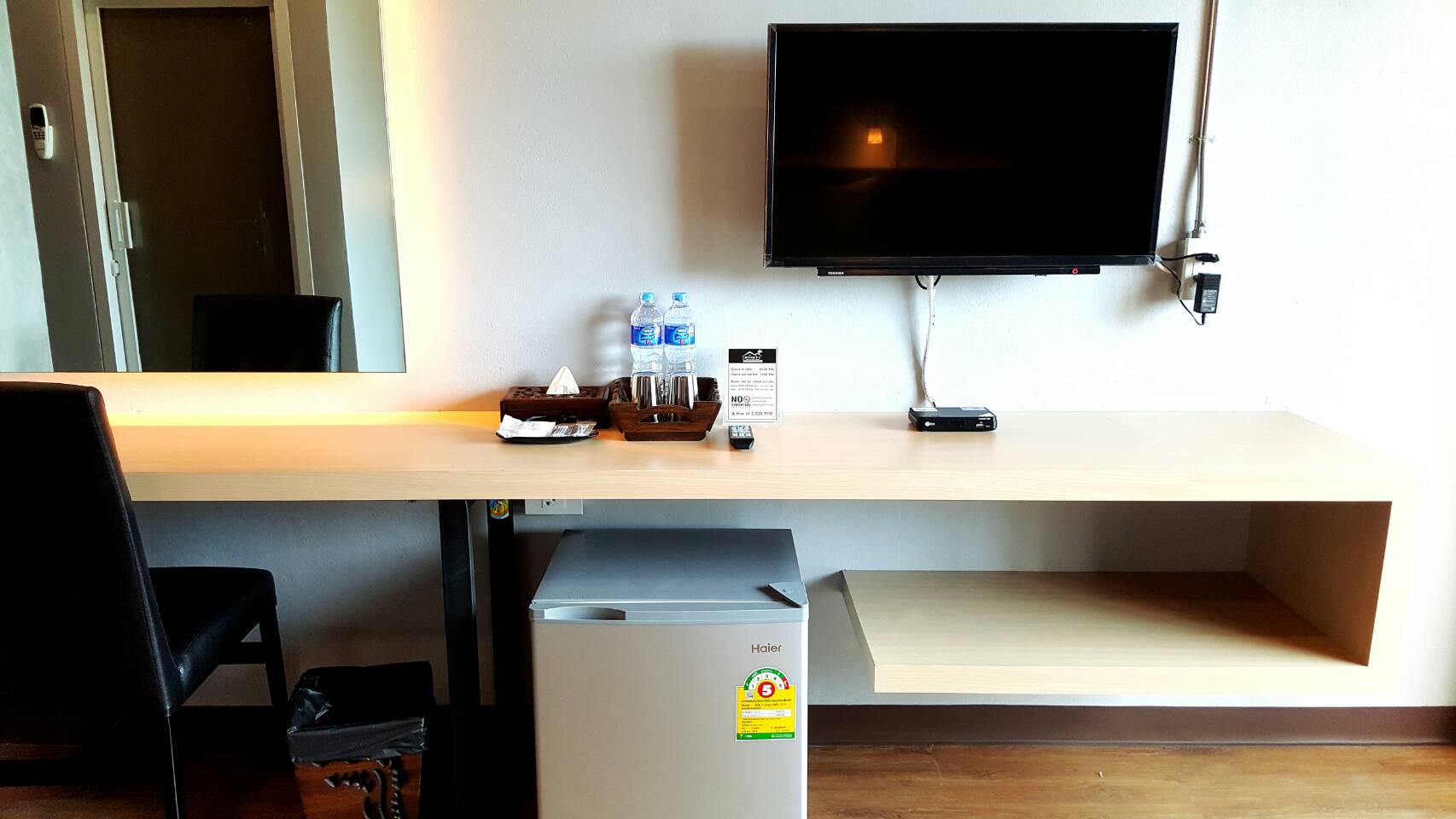 Room 2 U Hostel & Guesthouse 44/49