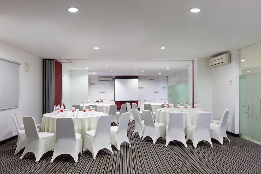 Hotel Amaris Pemuda Semarang 31/34
