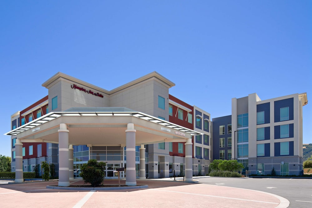 Hampton Inn Suites Gilroy Ca 1/45