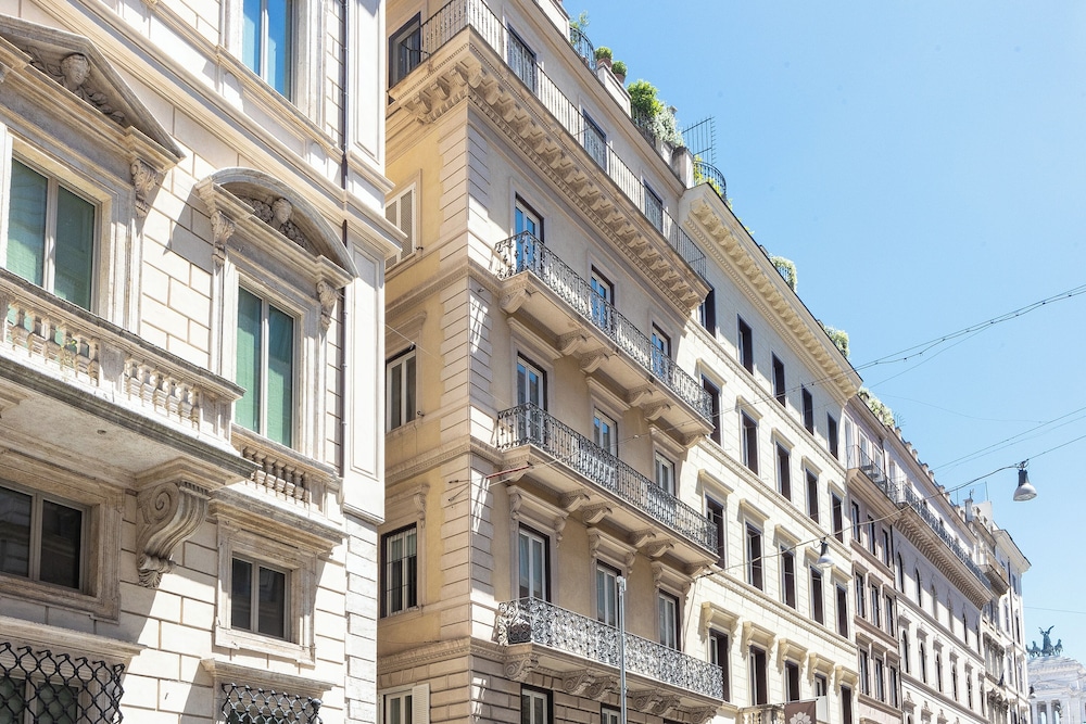 Amazing Piazza Venezia Suites 44/50