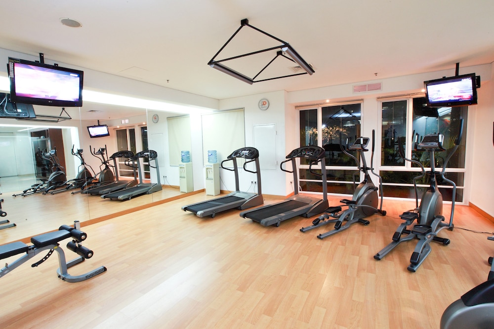 Harris Suites Fx Sudirman 23/49