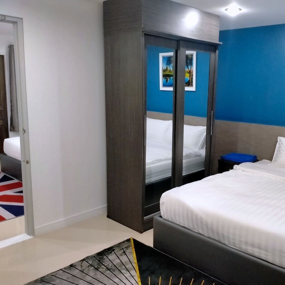 Poonsuk Place Hotel 10/22