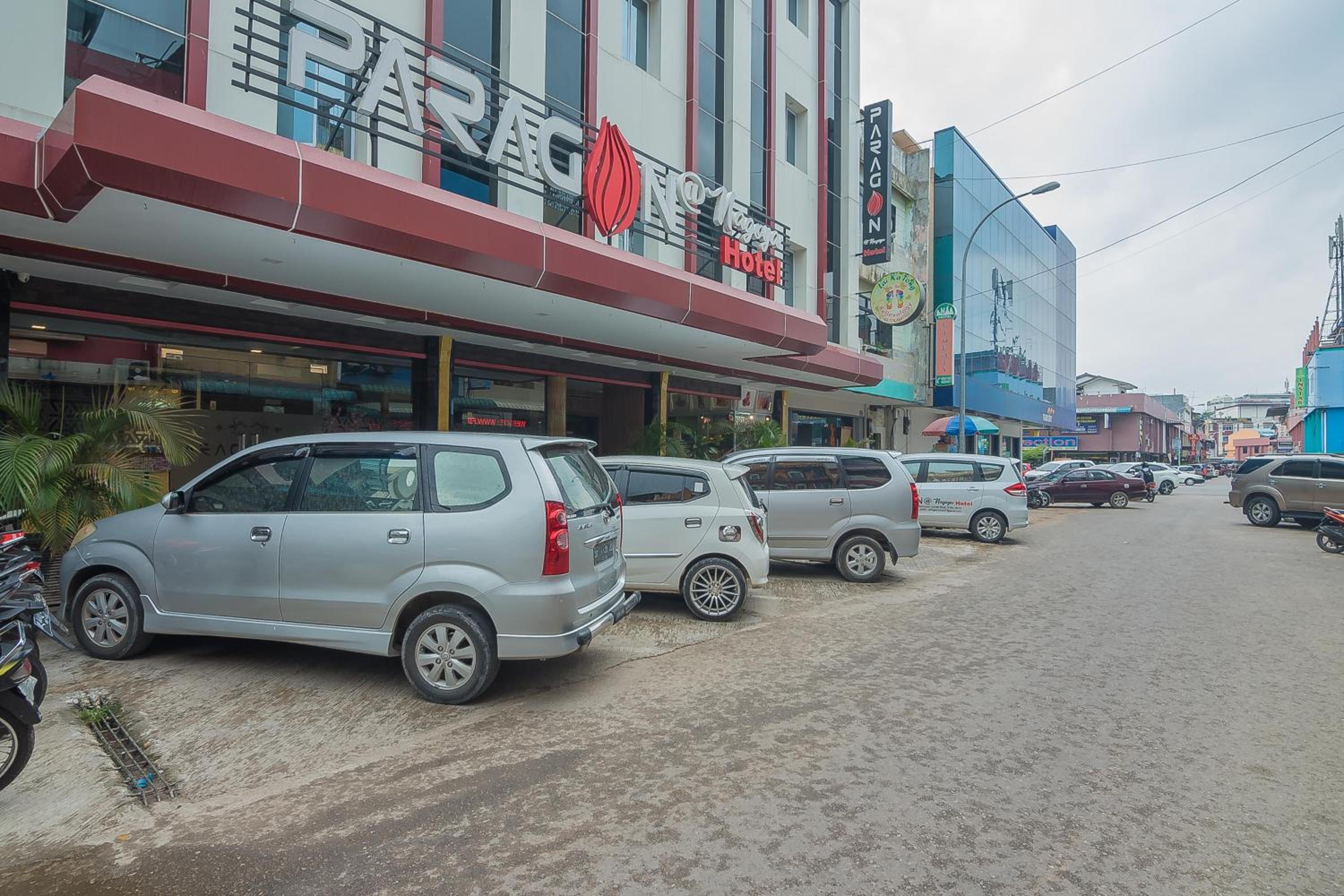 Paragon Nagoya Hotel Batam 53/58
