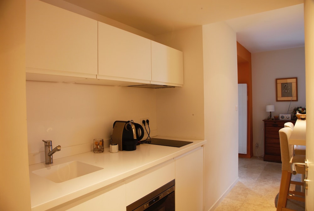 La Suite 35 26/28