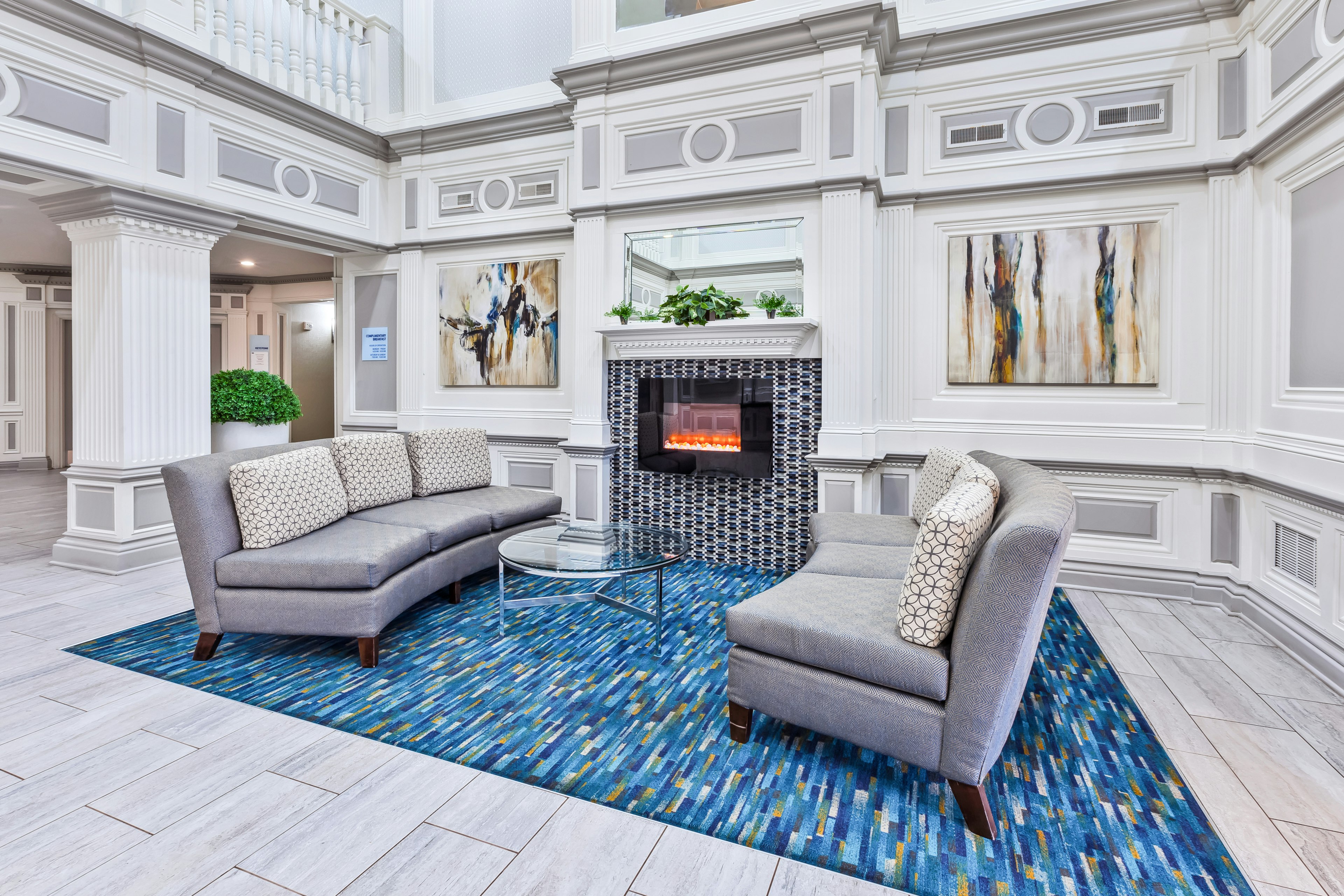 Holiday Inn Express & Suites Carmel North - Westfield 36/52