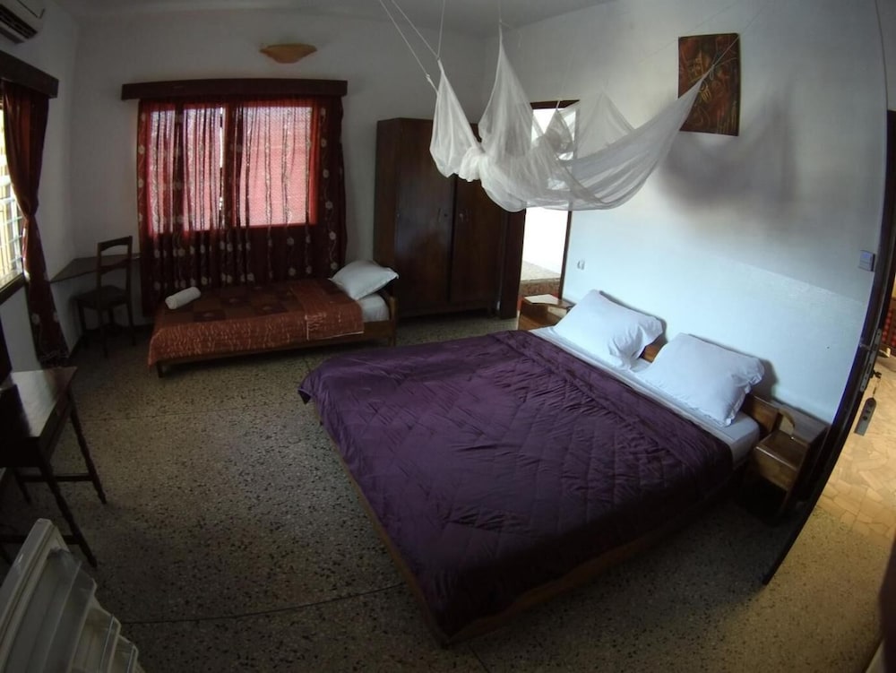 Hotel Aurore 18/63