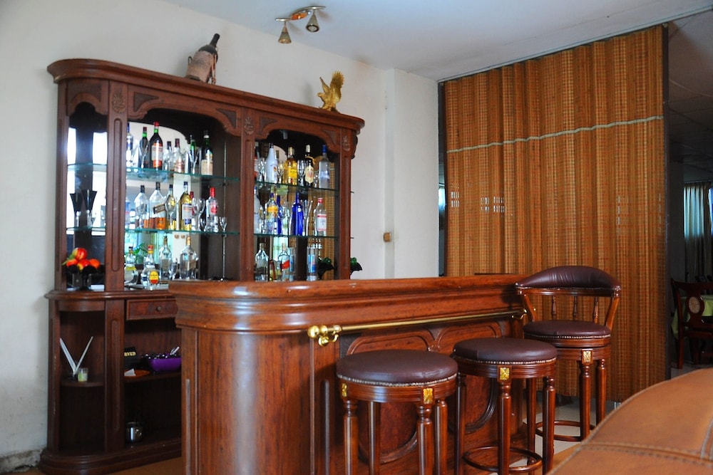 Dimitri Hotel 36/46