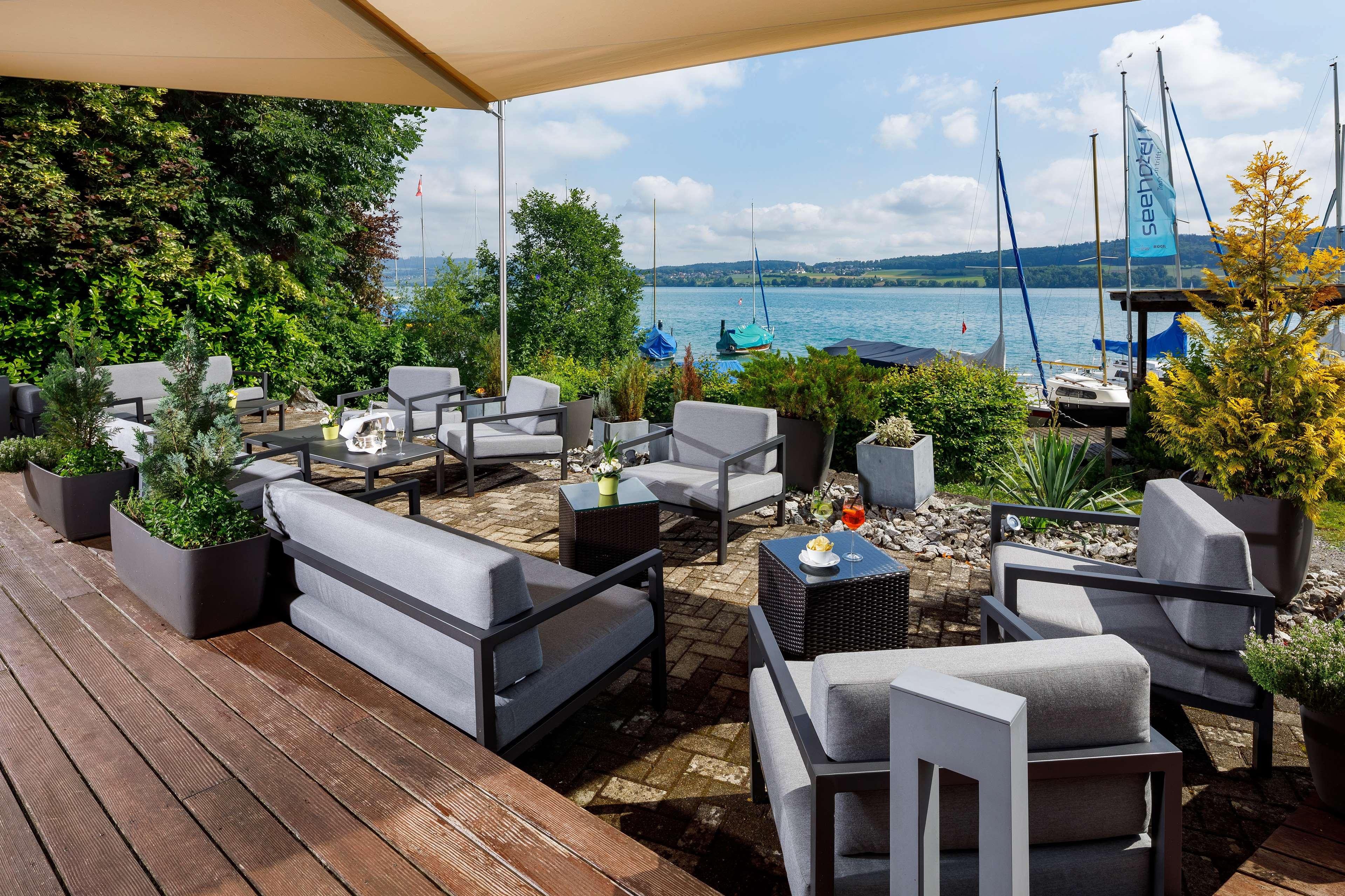 HALLWIL SWISS QUALITY SEEHOTEL 12/22