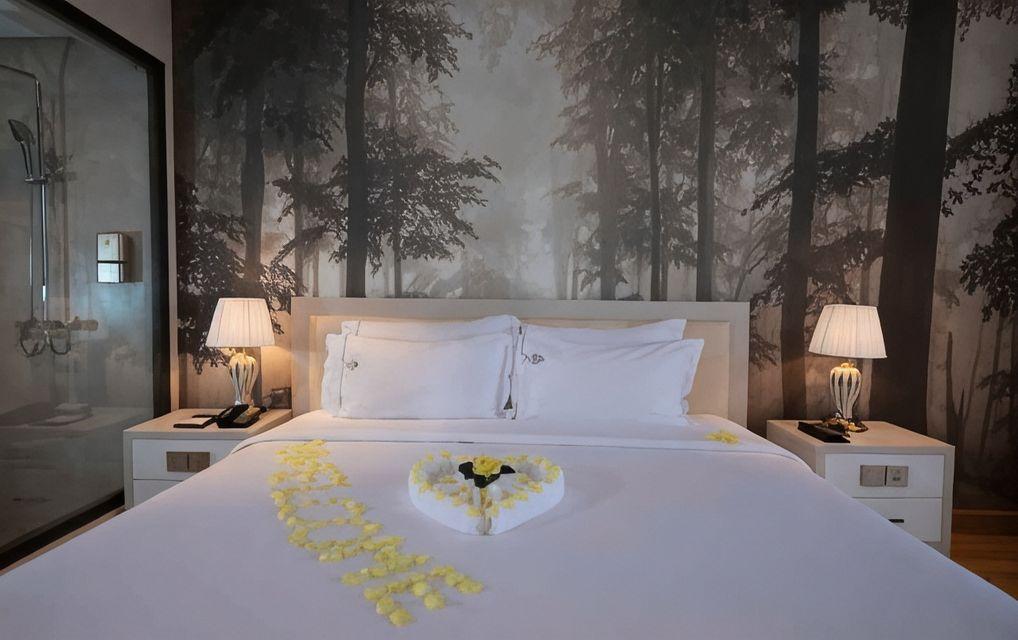 Deluxe, Double Bed, with View