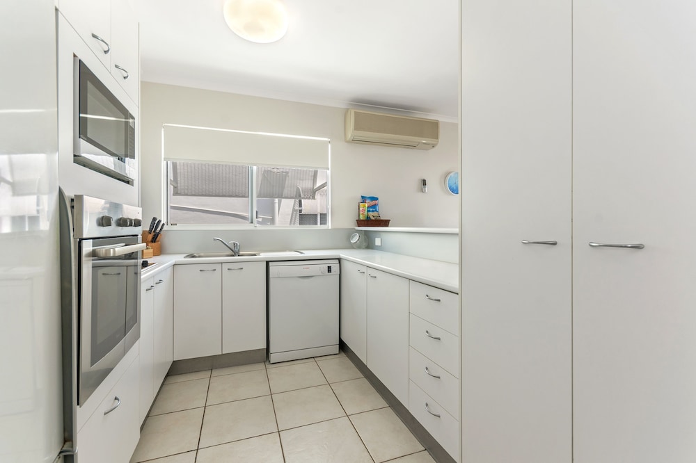 BALI HAI APARTMENTS NOOSA 50/50