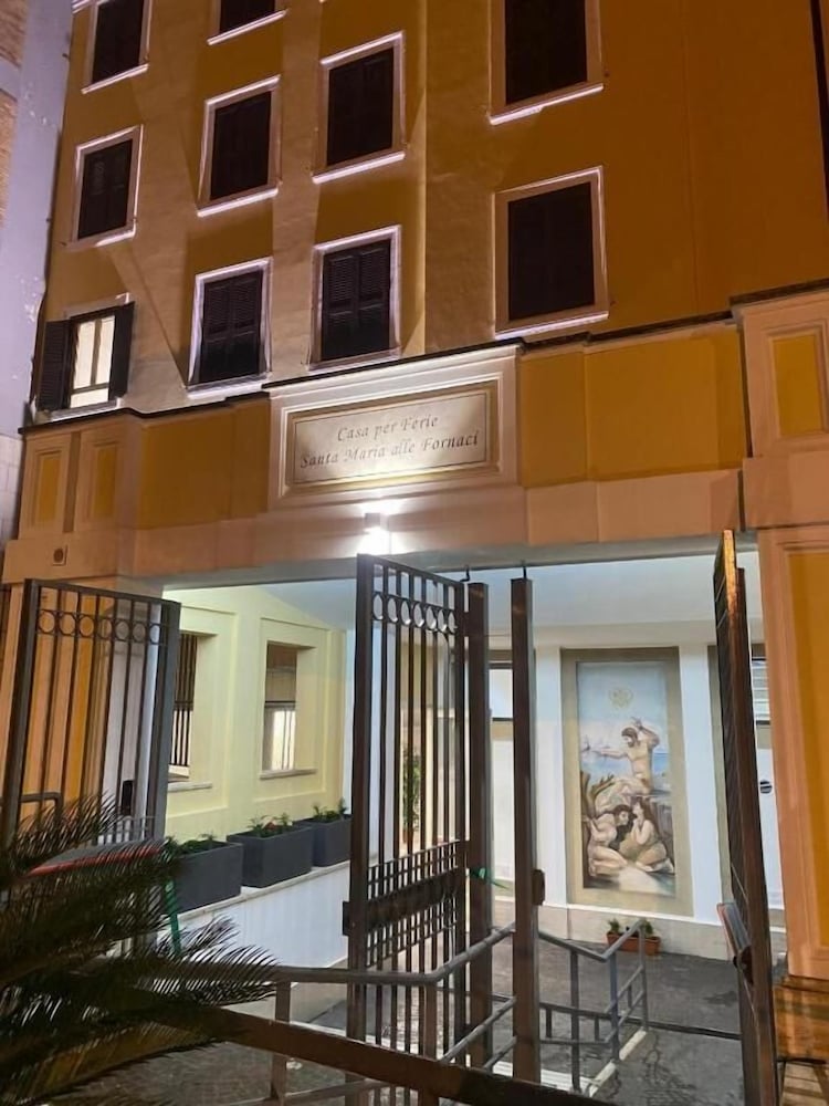 Casa Per Ferie Santa Maria Alle Fornaci 1/47