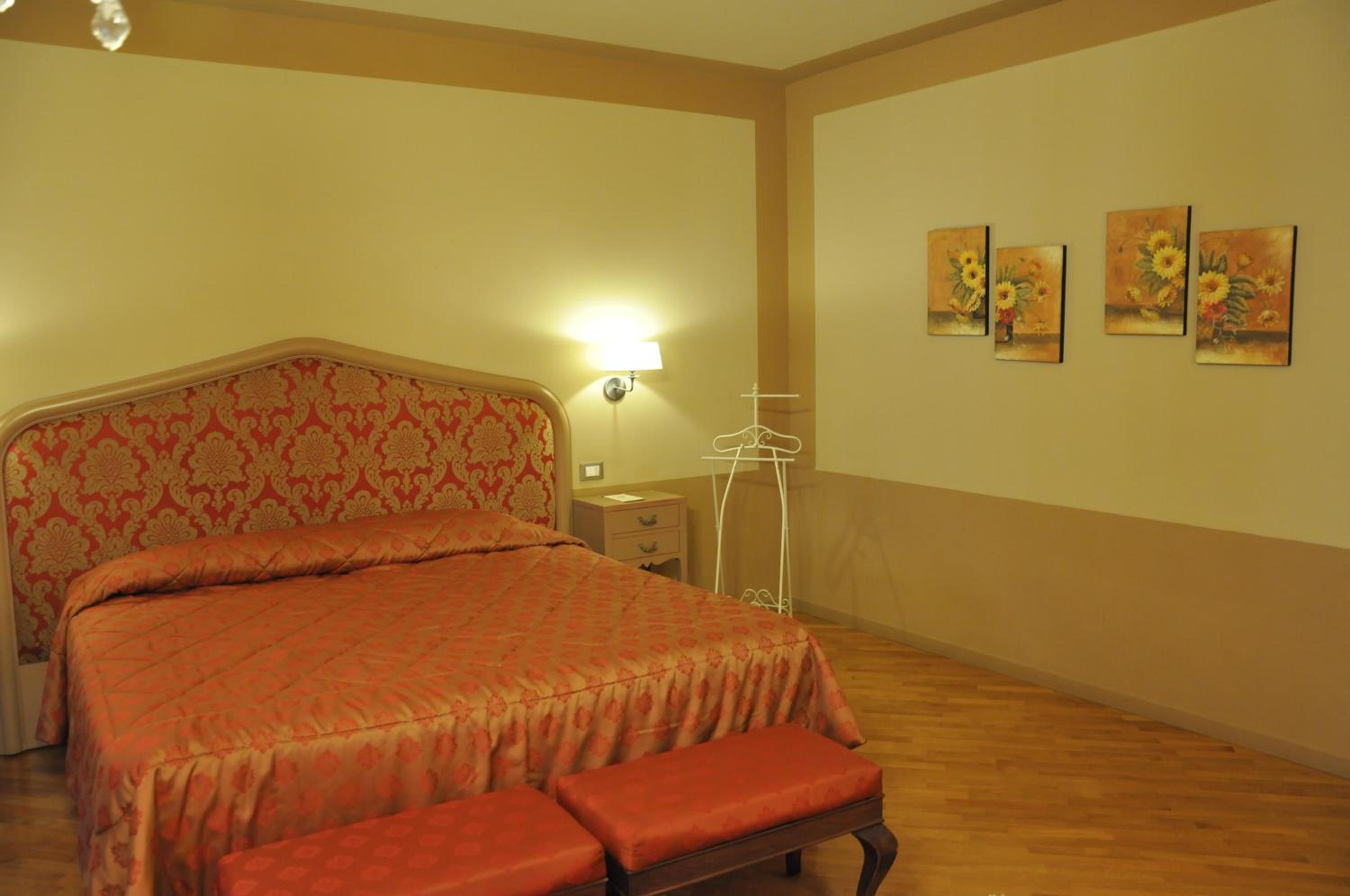 غرفة سوبيريور بسرير كوين، San Luca Palace 2/5