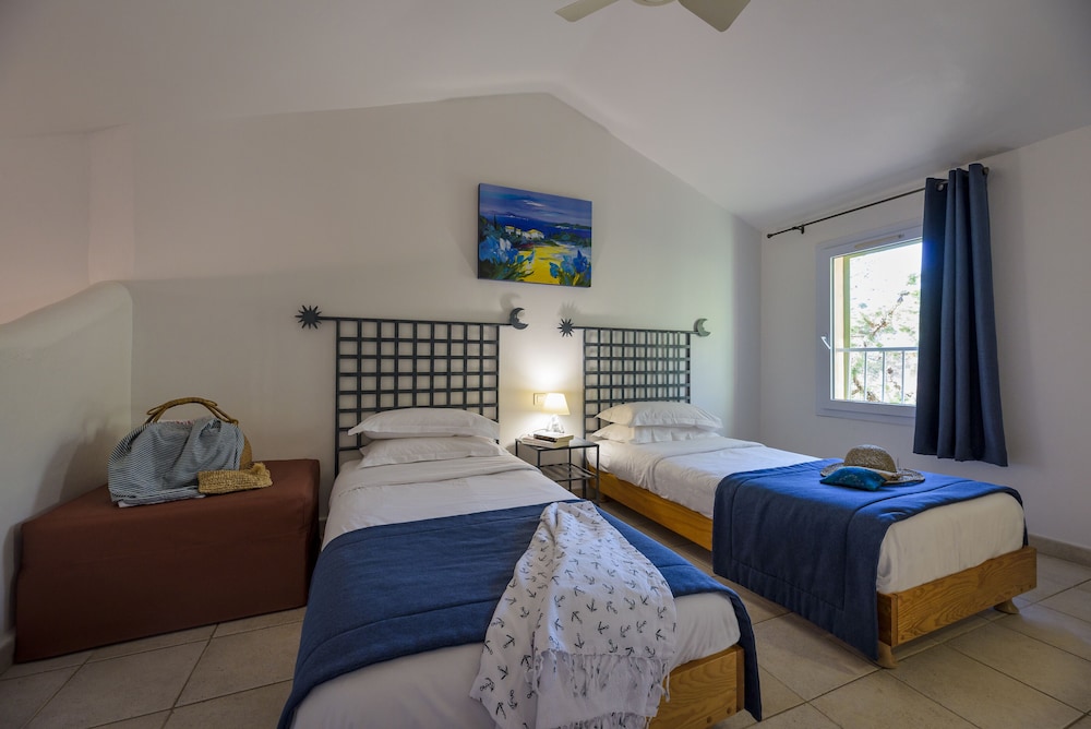 1 BEDROOM, MEZZANINE, SUPERIOR, VILLA