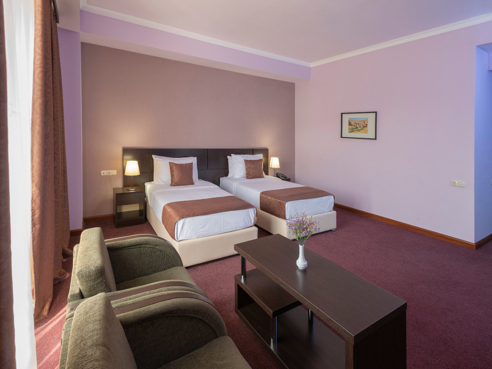 Ani Central Inn Ex Silachi 27/66
