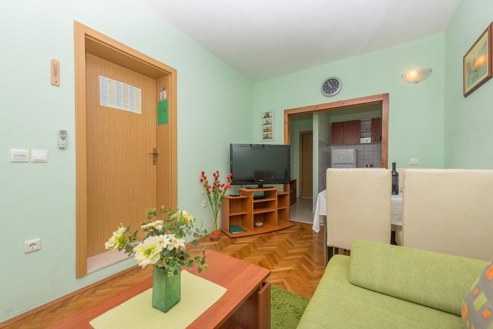 APARTMENTS GORAN 23/47
