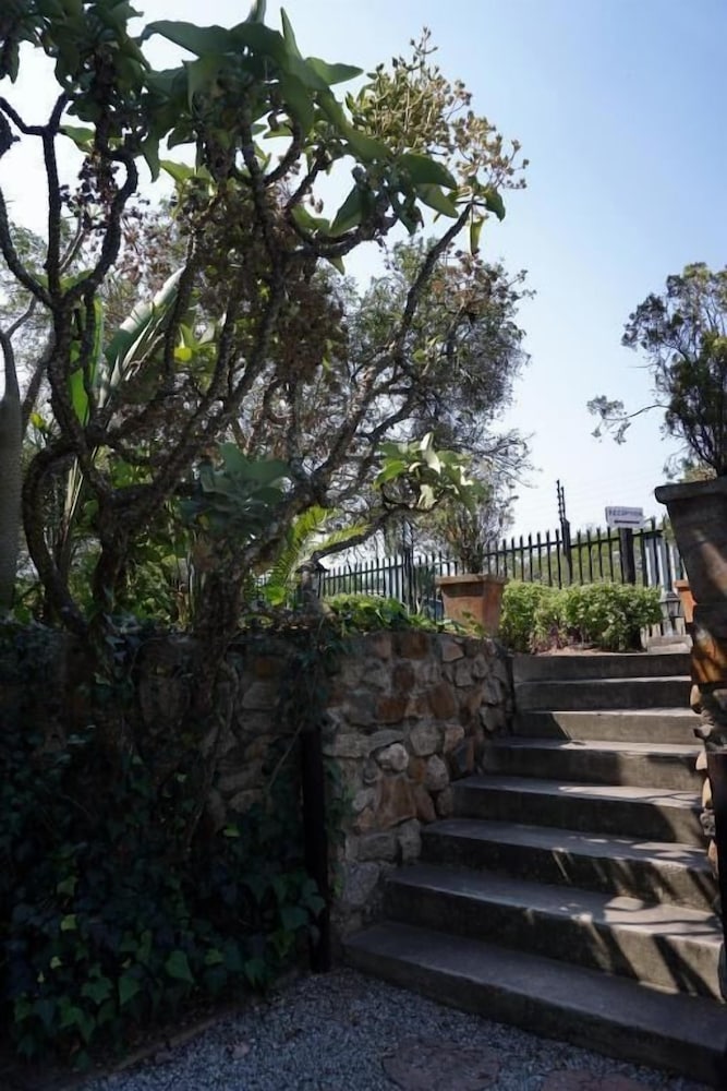 Sheba Rock Guesthouse 27/30